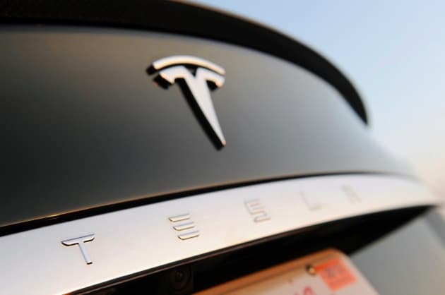 Tesla logo