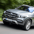 Mercedes představuje hybridní plug-in modely GLE a GLC