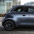 Elektrický Fiat 500 je taková Tesla do města, říká šéf francouzské automobilky