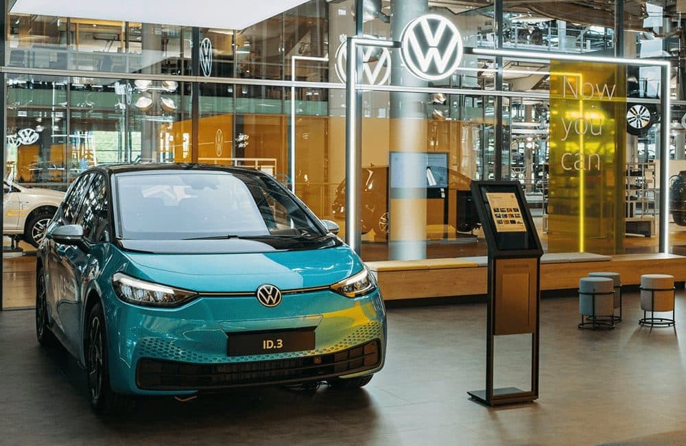 Značková prodejna Volkswagenu | foto: Volkswagen