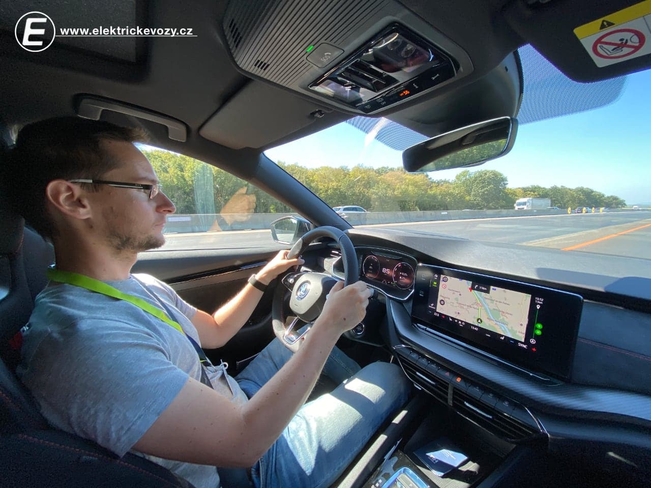 Škoda Octavia RS iV, interiér, test plug-in hybridu