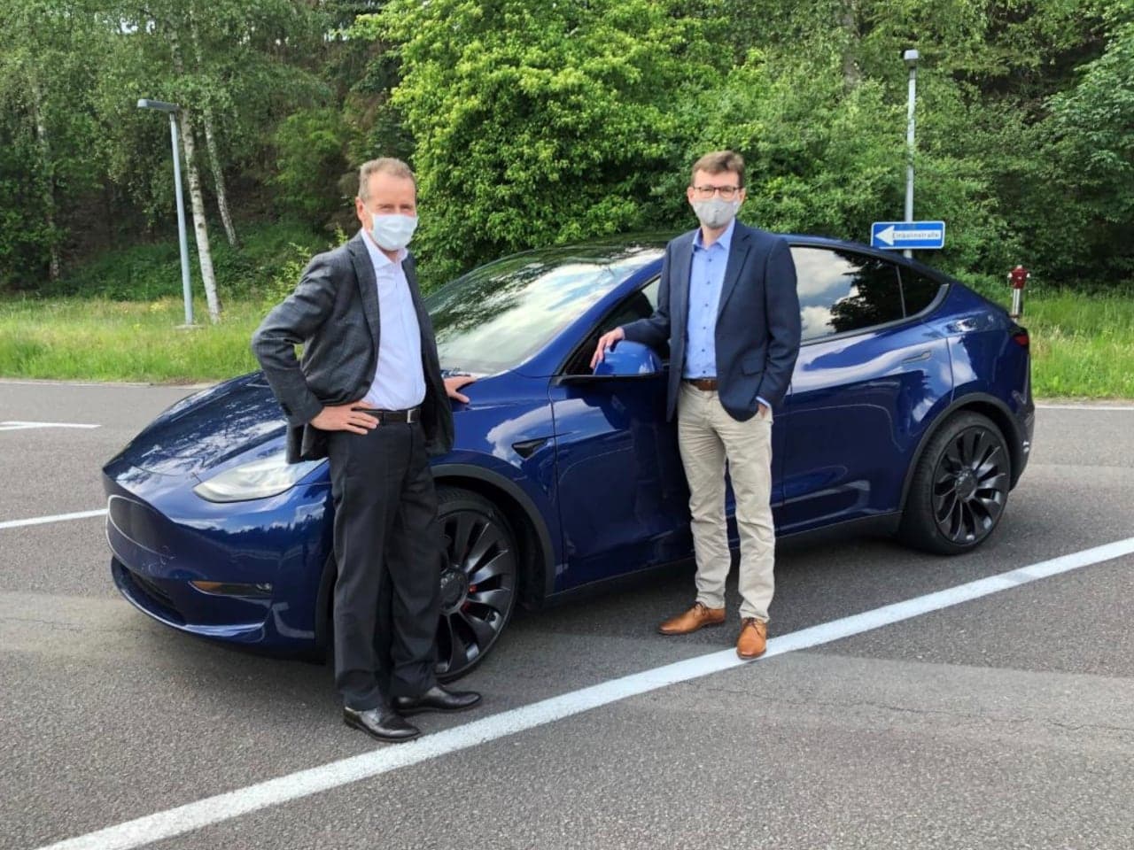 Herbert Diess a Tesla Model Y