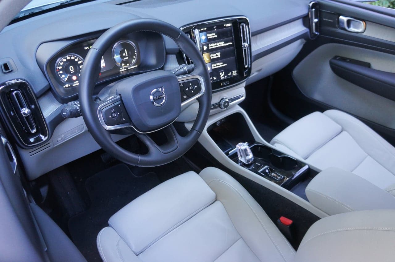 Volvo XC40 T5 Recharge, test, interiér