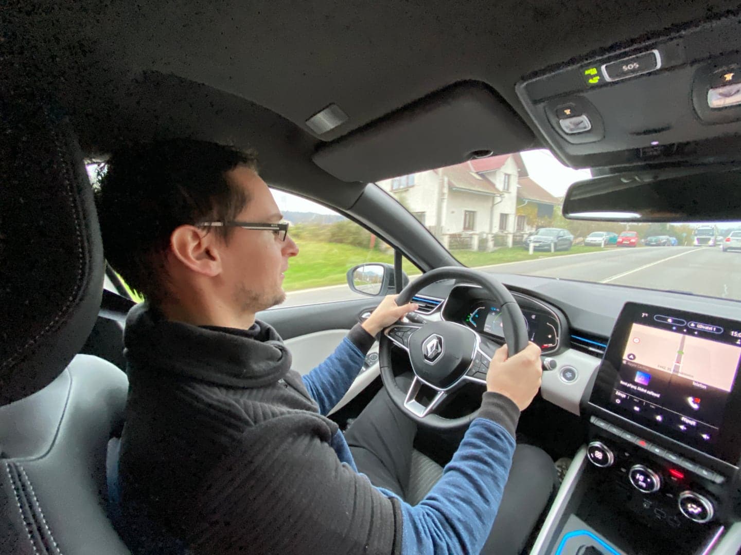 Renault Clio Hybrid (2020), interiér