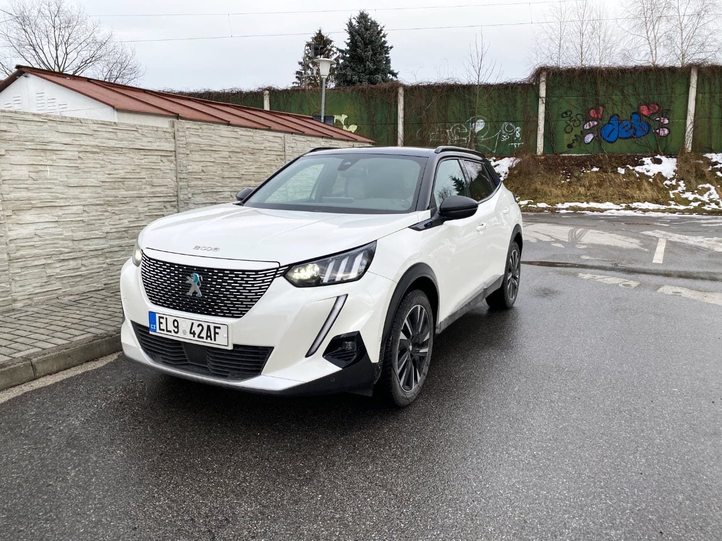 Peugeot e-2008 GT Line (2020), test elektromobilu