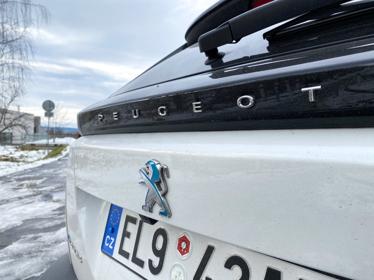 Peugeot e-2008 GT Line (2020), test elektromobilu