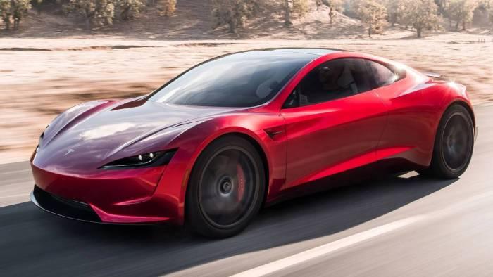 Opět zpoždění? Nový Tesla Roadster dorazí nejdříve v roce 2022