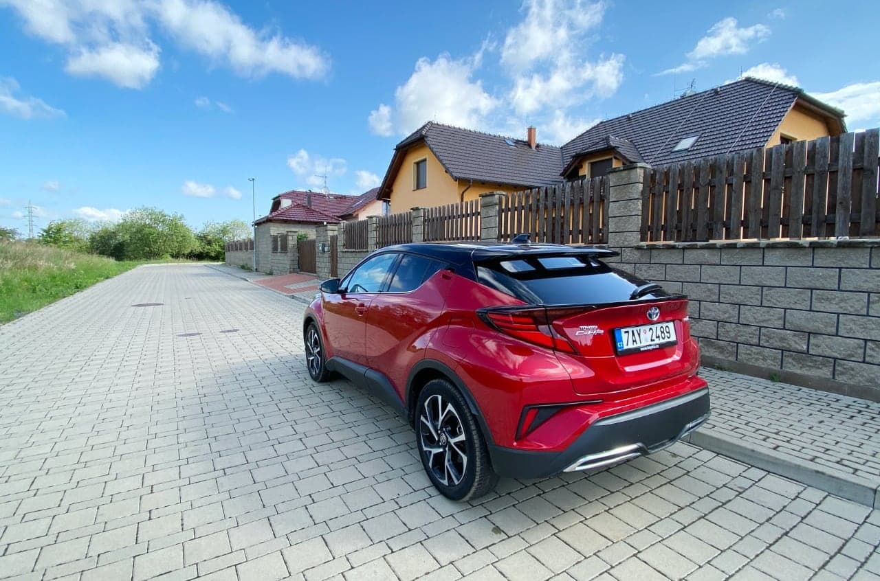 Toyota C-HR (2020) Hybrid