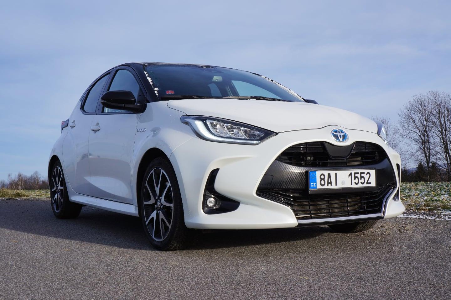 Toyota Yaris Hybrid (2020), test