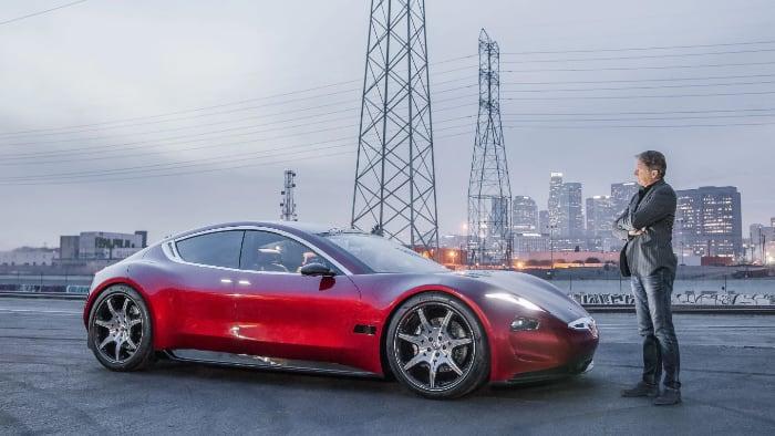 Elektromobily Fisker má vyrábět firma, která stojí za výrobou iPhonů