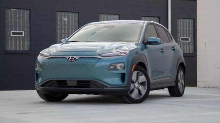 Elektromobilová ofenzíva? Hyundai má letos zatím slabé prodeje aut do zásuvky