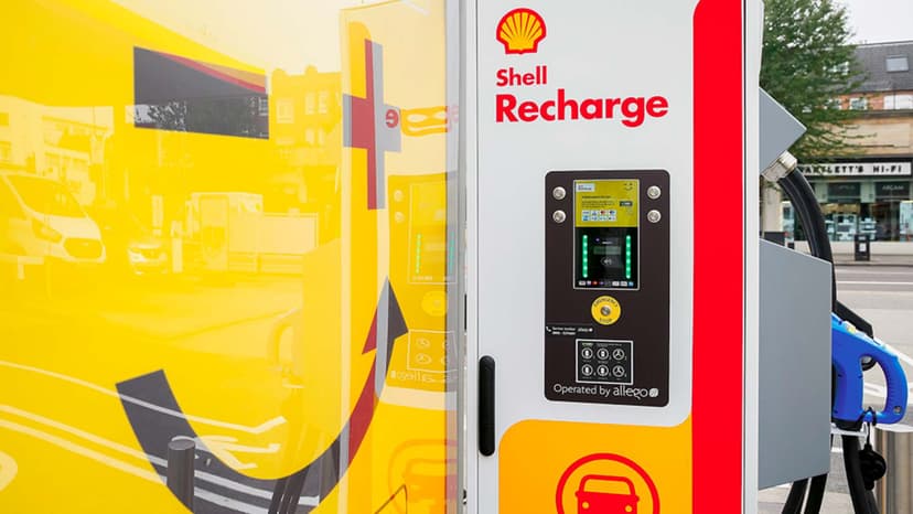 V Česku byla spuštěna nová síť Shell Recharge. Kolik stojí nabíjení ...