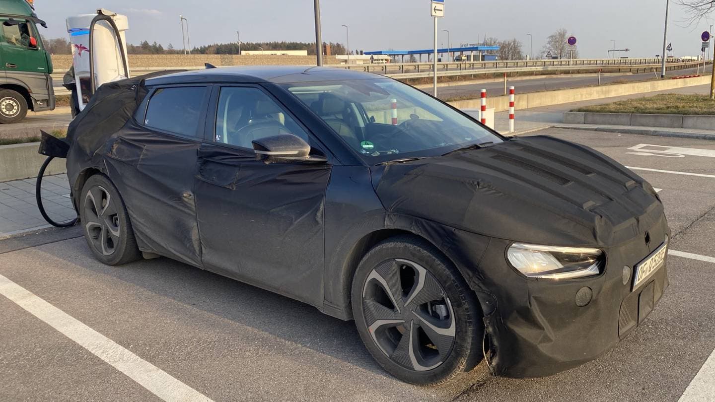 Prototyp vozu Kia CV
