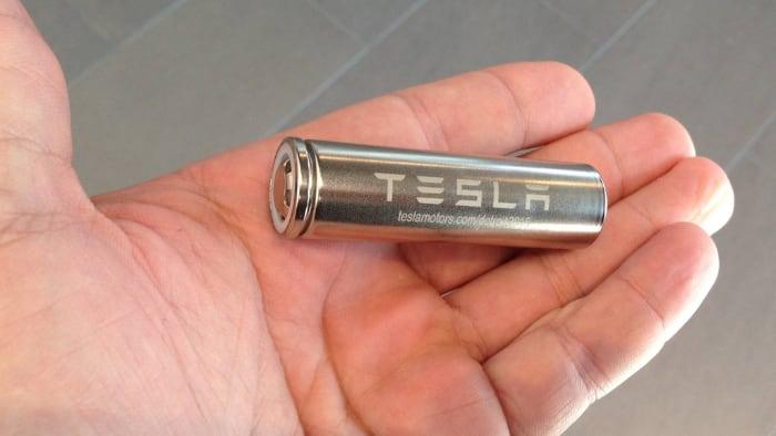 Tesla nechce vyměňovat baterie u svých elektromobilů