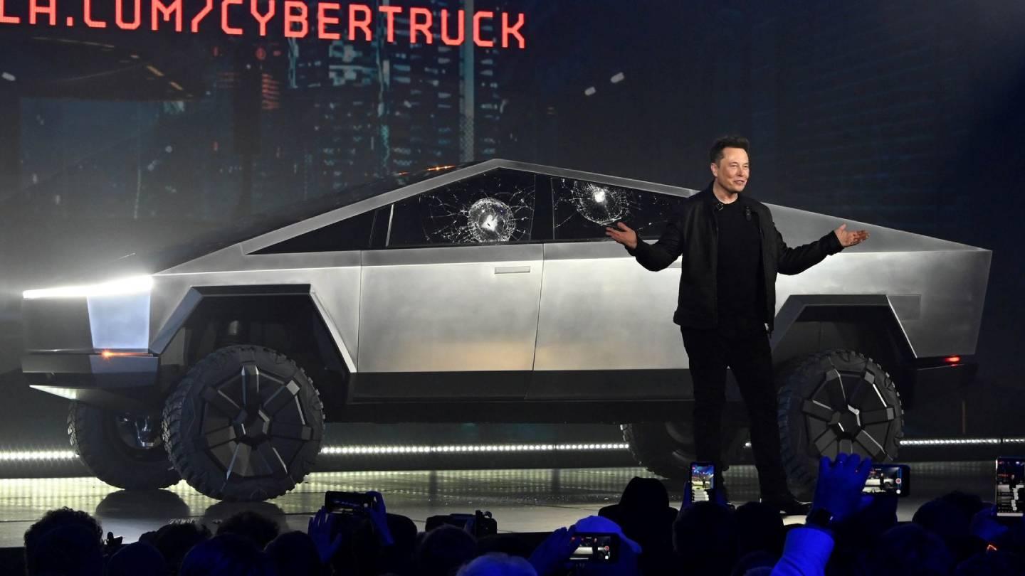 Tesla Cybertruck půjde do výroby ještě tento rok, tvrdí automobilka