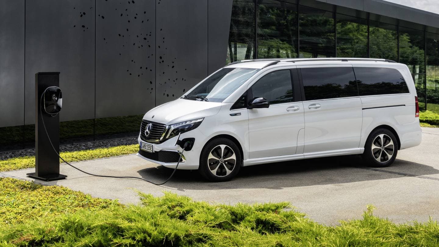 Model EQT bude citelně modernější verzí EQV