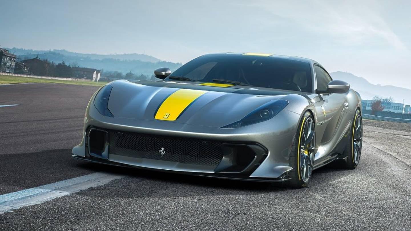 Přechod na elektromobily Ferrari nijak neublíží. Možná právě naopak