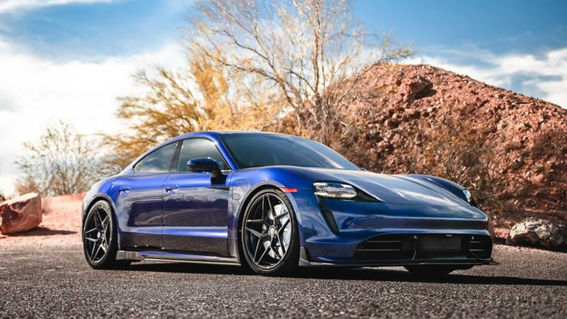 Porsche Taycan po úpravě firmou Vivid Racing