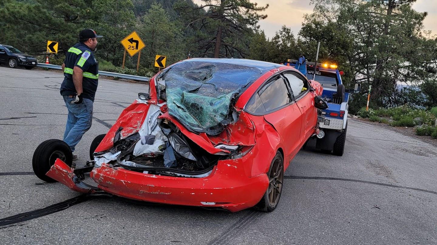 Je dražší oprava spalovacího nebo elektrického auta? Tohle vás možná nepotěší