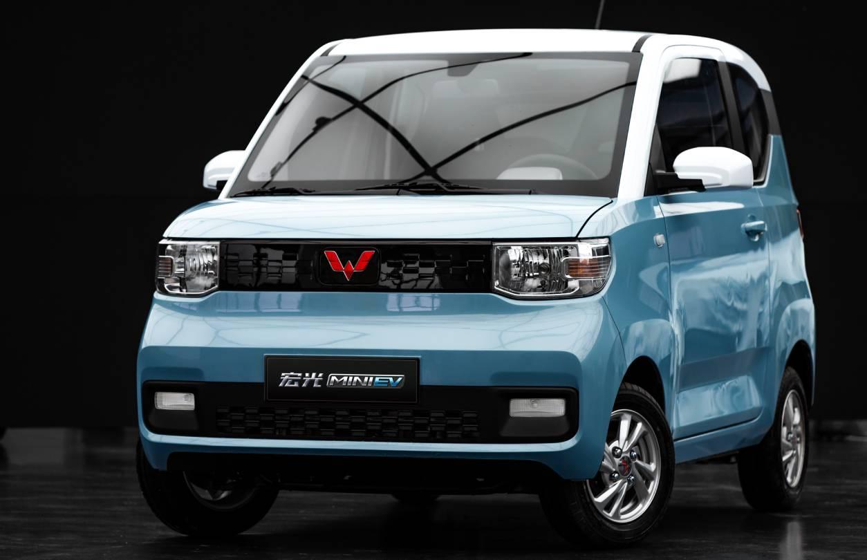 Wuling Mini EV je taková nákupní taška do města