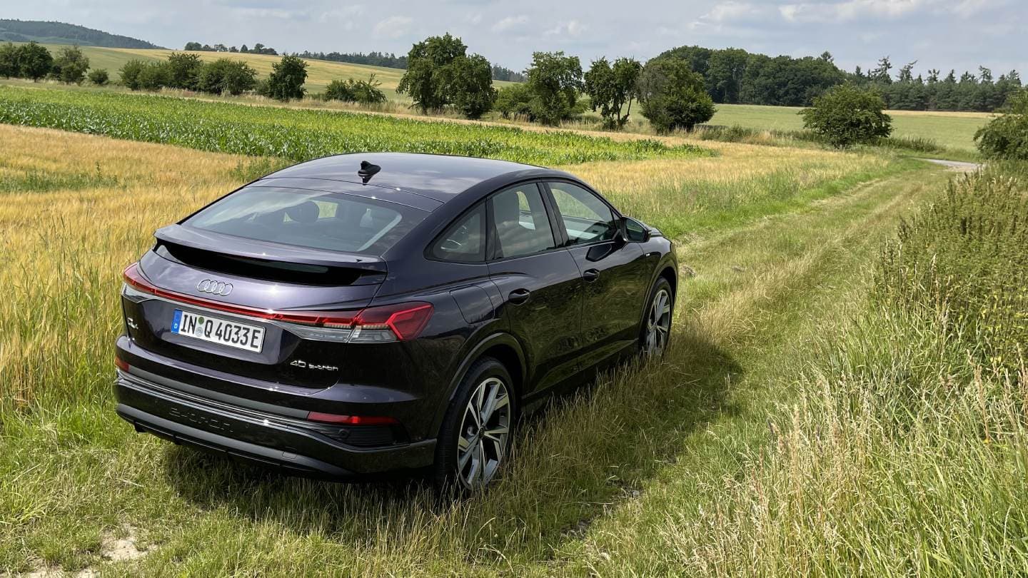 Audi Q4 e-tron Sportback, pohled zezadu