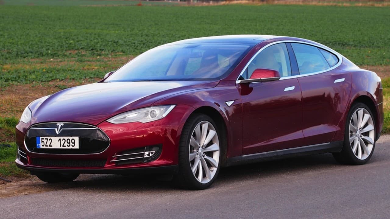 Tesla Model S