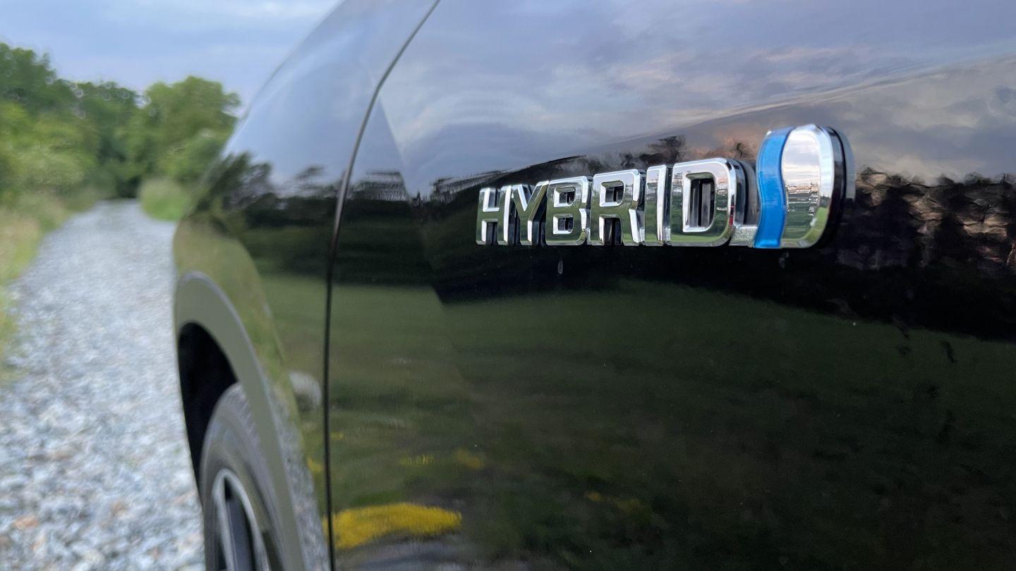 Toyota Highlander 2.5 Hybrid AWD-i, logo Hybrid