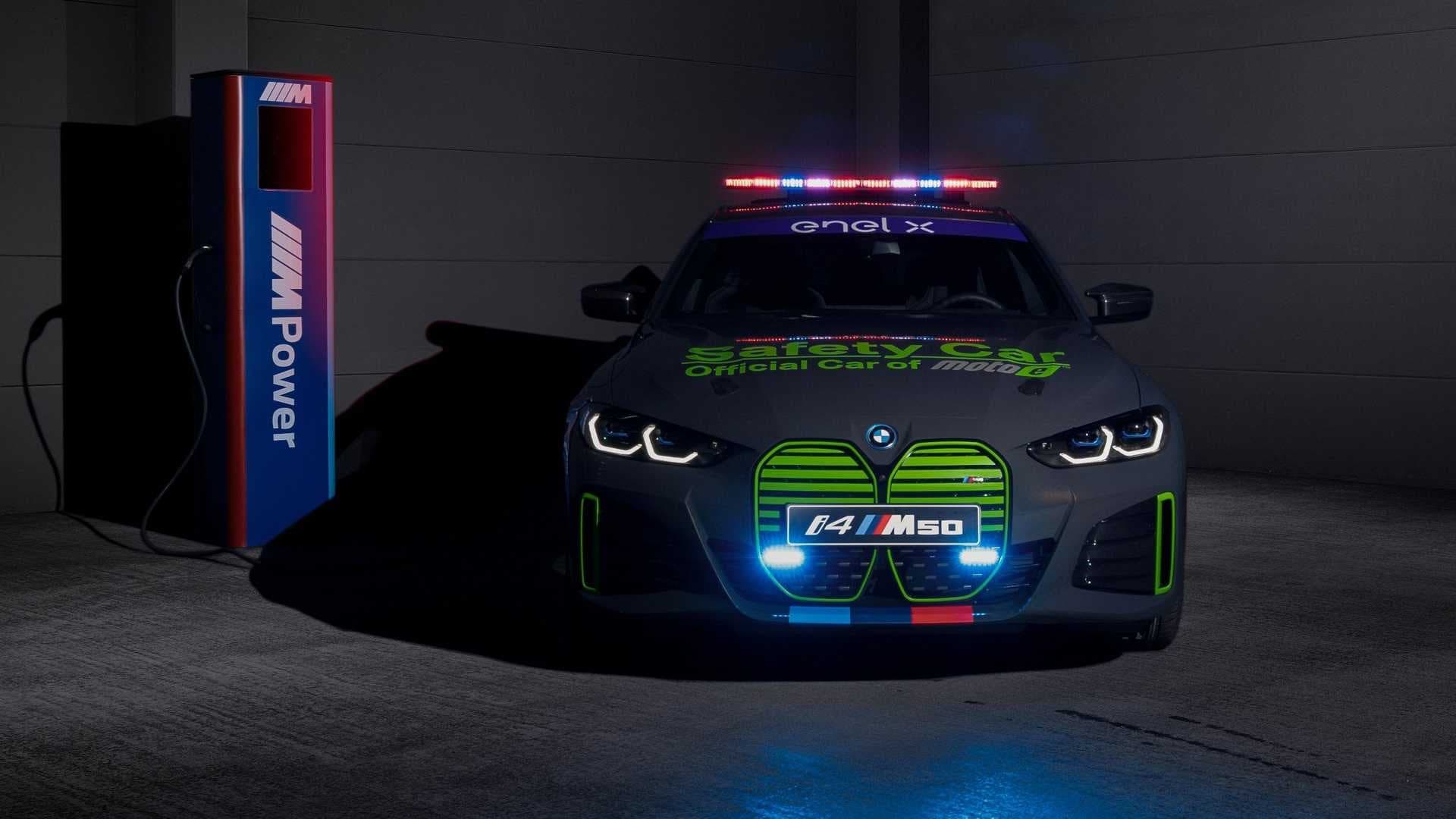 BMW i4 M50 safety car