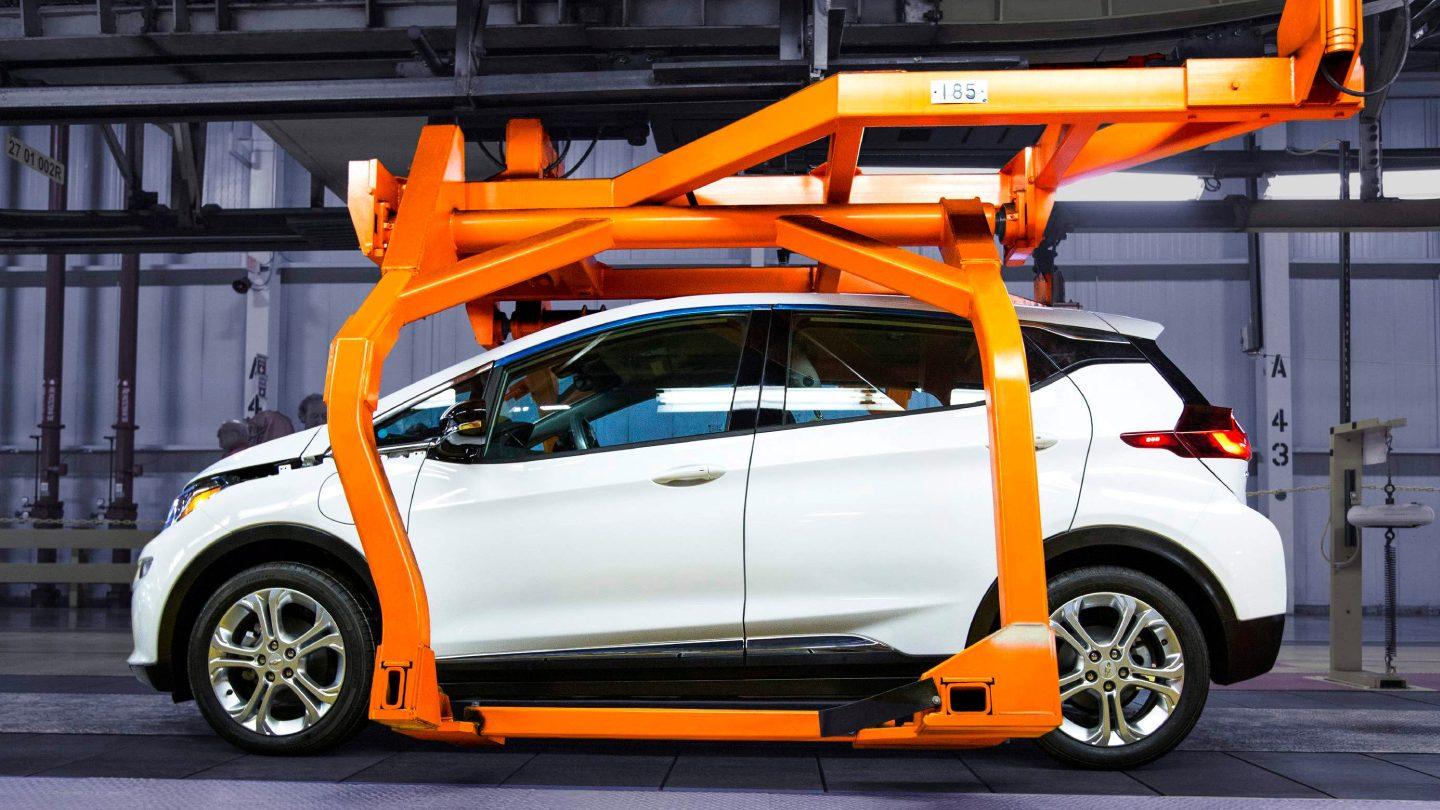 Chevrolet Bolt EV se potýká s vážným problémem baterií