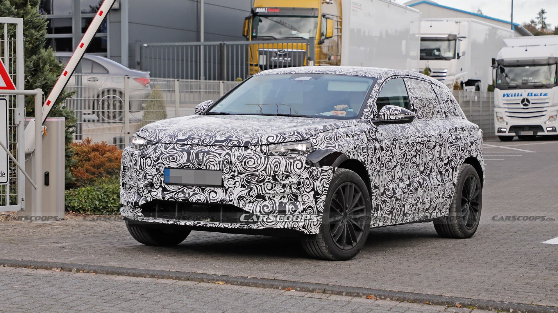 Audi Q6 e-tron bylo spatřeno při testování