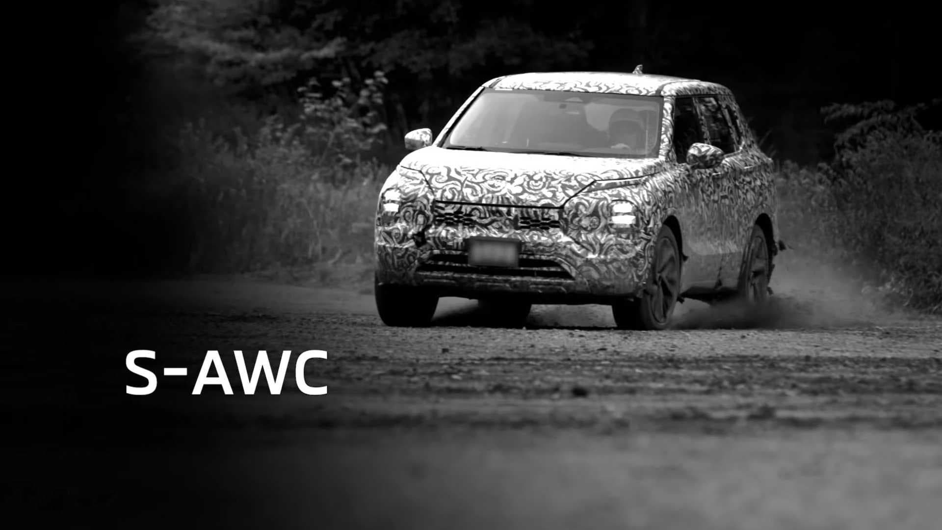 Mitsubishi Outlander PHEV se systémem S-AWC