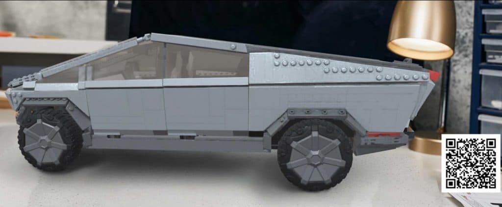 Tesla Cybertruck z lega
