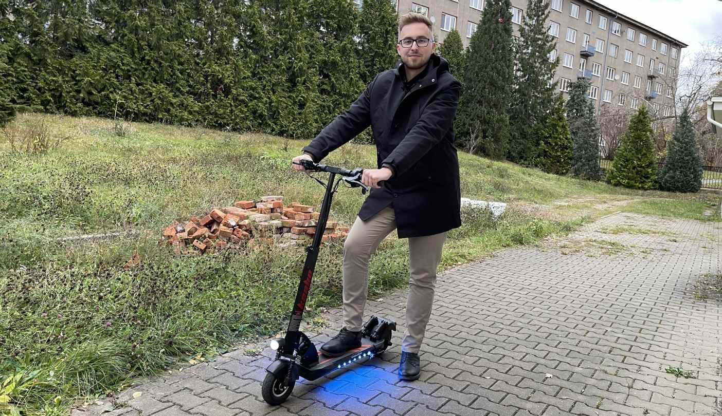 Kaabo Skywalker 8H je ideální městská koloběžka s parádním výkonem