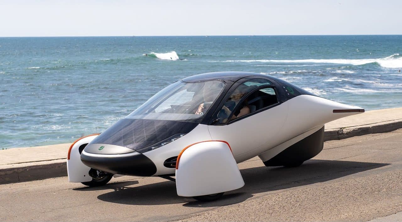 Solární elektromobil od společnosti Aptera Motors