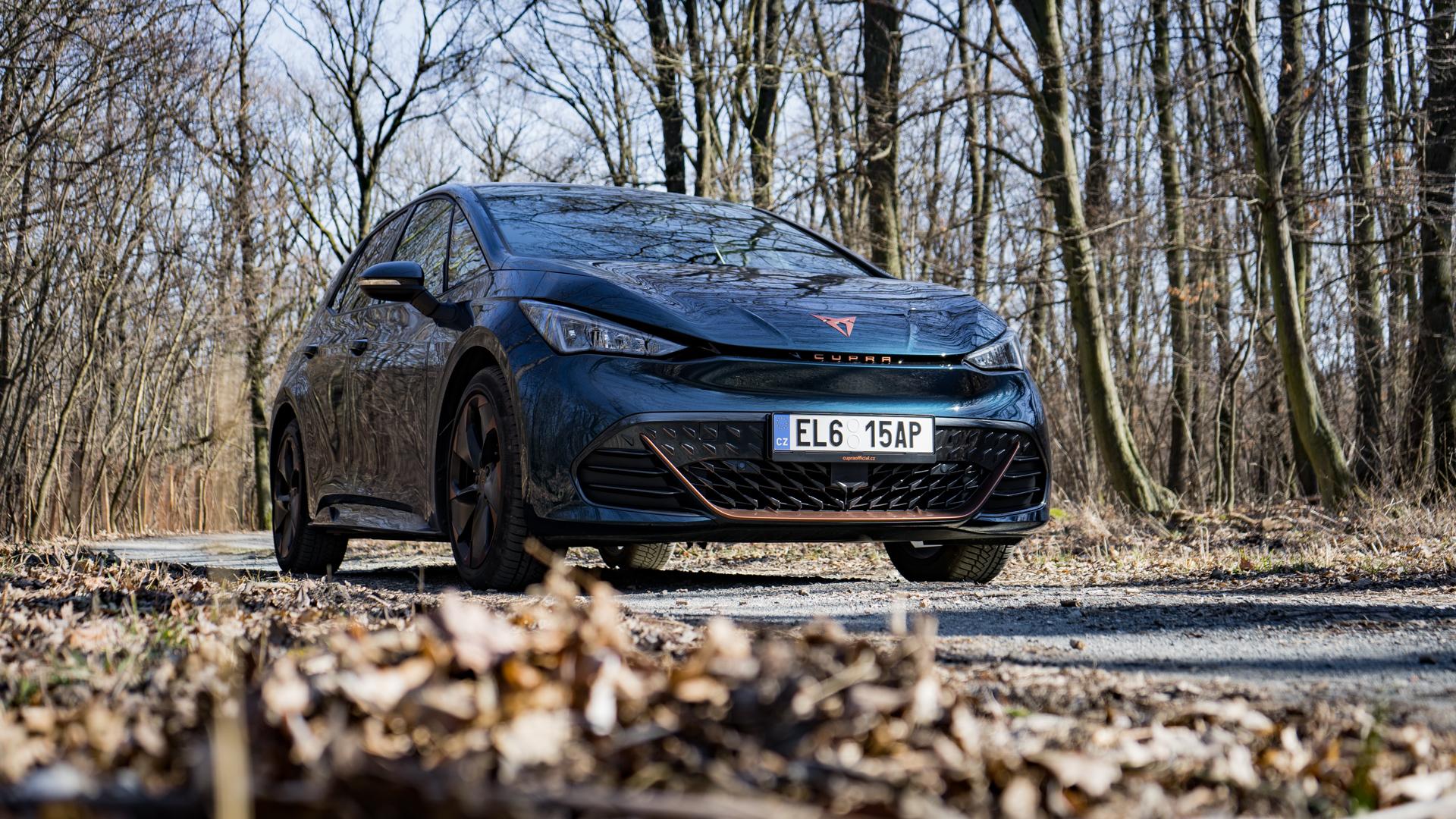 Test Cupra Born – Pekelné dvojče ID.3 nabídne nevšední zážitek z jízdy