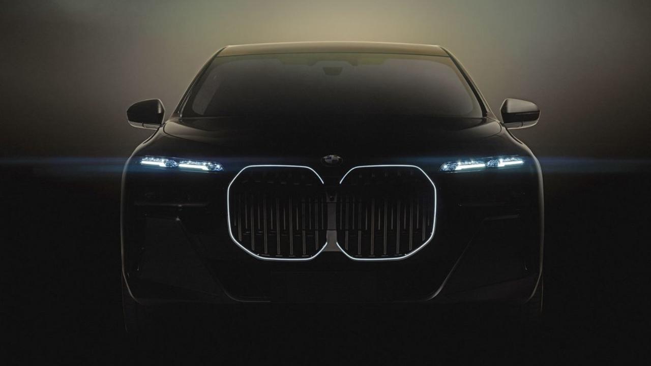 Hyperluxusní BMW i7 bude představeno už za měsíc, má jít o naprostý unikát