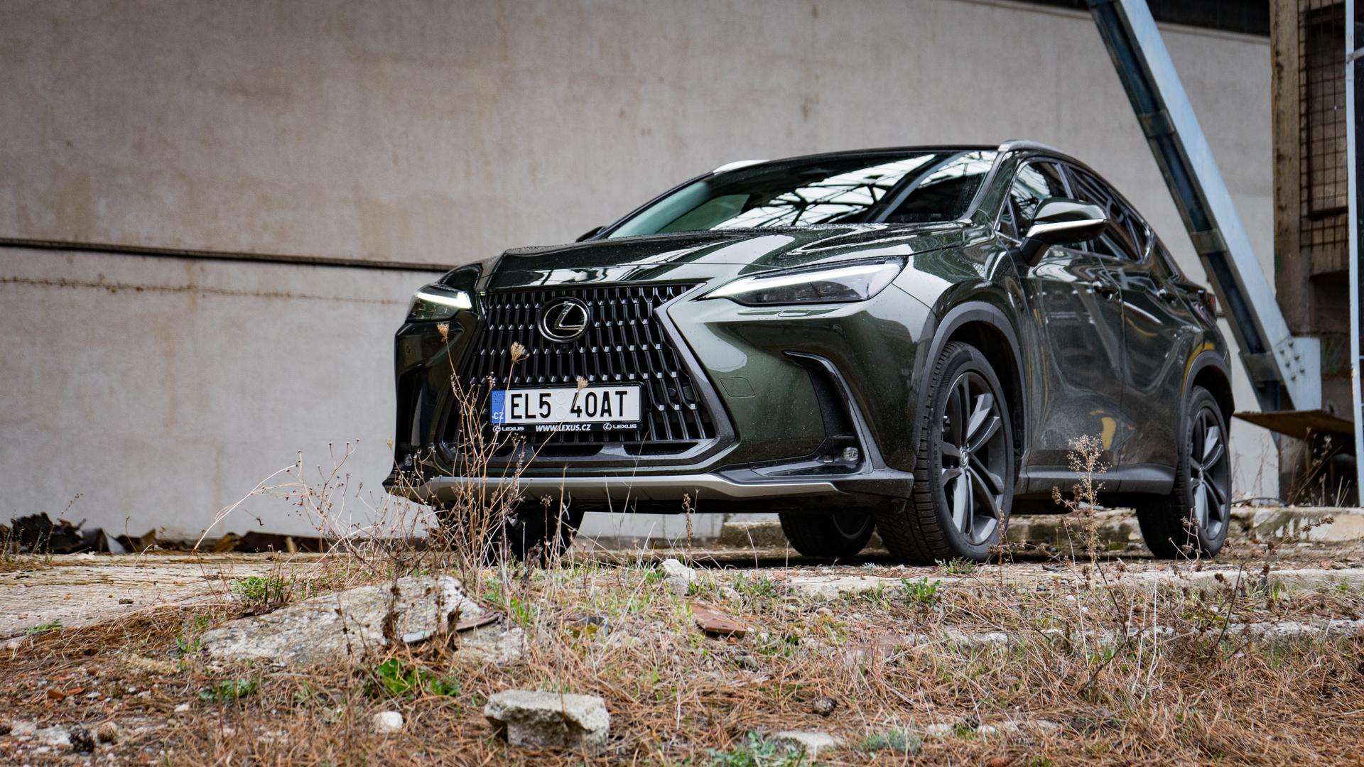 Lexus NX 450h+