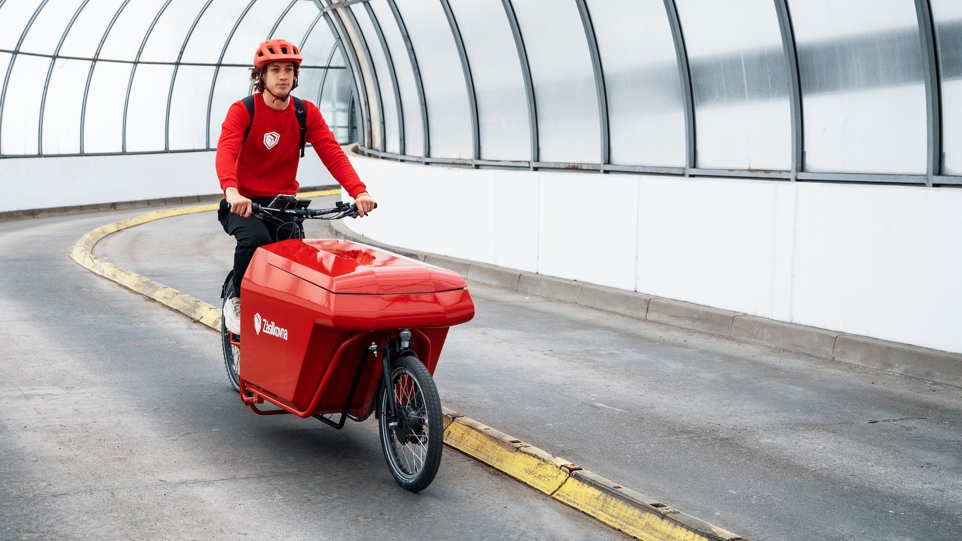 Společnost spouští pilotní projekt týkající se elektrokol