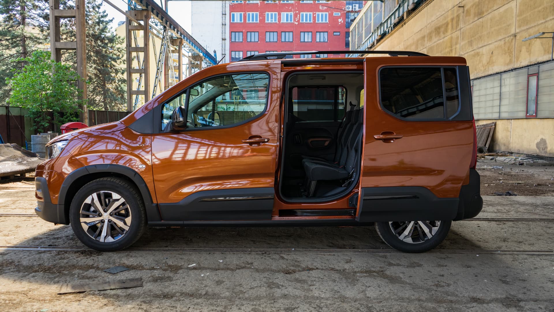Elektrické MPV Peugeot e-Rifter