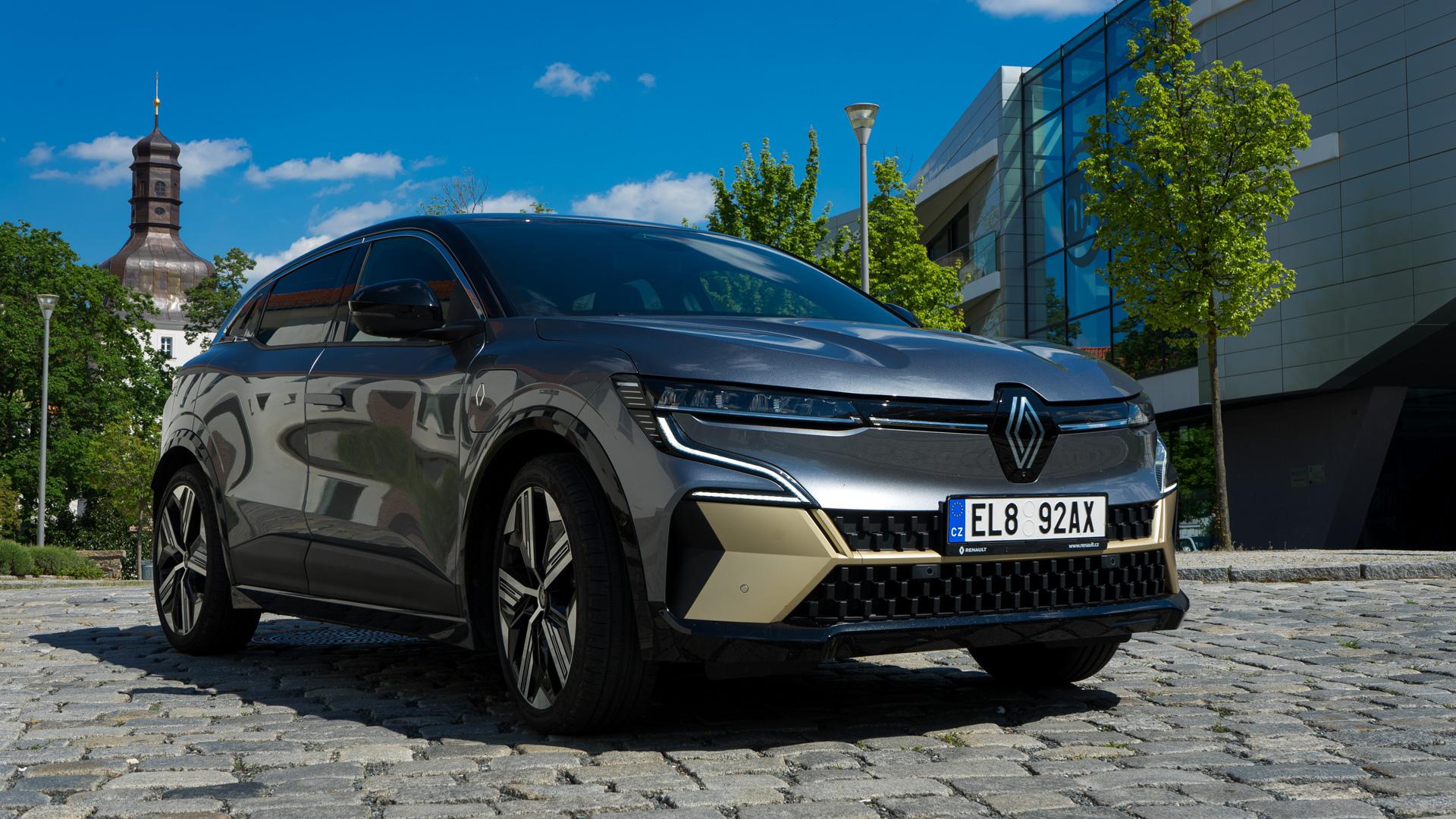 Test spotřeby Renault Mégane E-Tech Electric – Úspornost je jeho druhé jméno