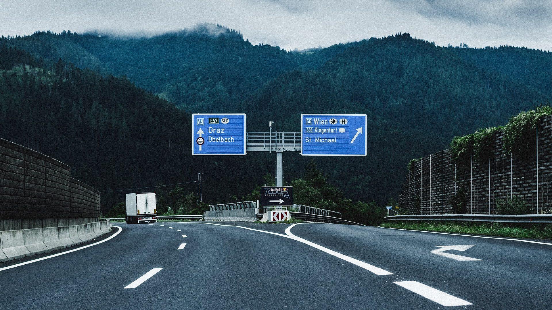 Krutý trest za překročení rychlosti?! V Rakousku hříšníkům zabaví auto