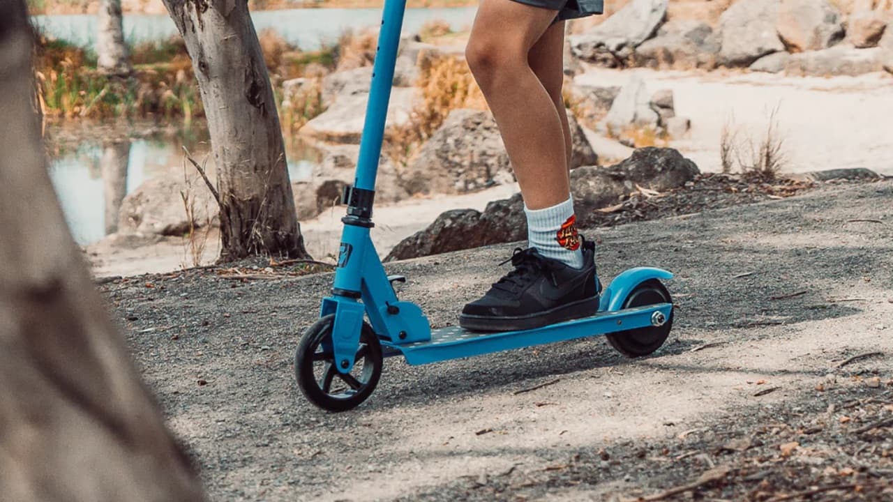 Dětská elektrická koloběžka Gogobest V1