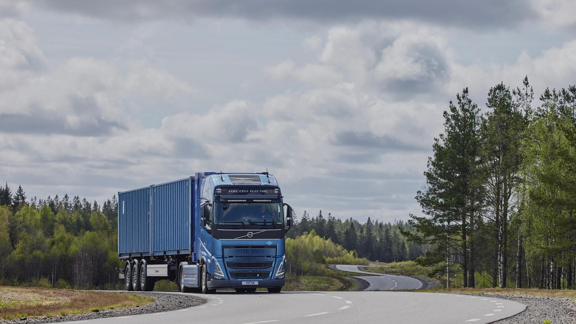 Volvo Trucks začíná koketovat s vodíkem. Brzdou je hlavně nedostačující infrastruktura