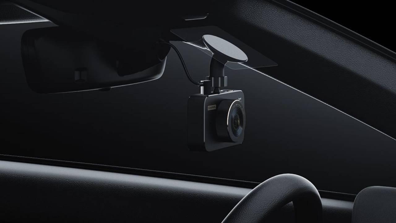 Palubní kamerka Xiaomi Mi Dash Cam 1S