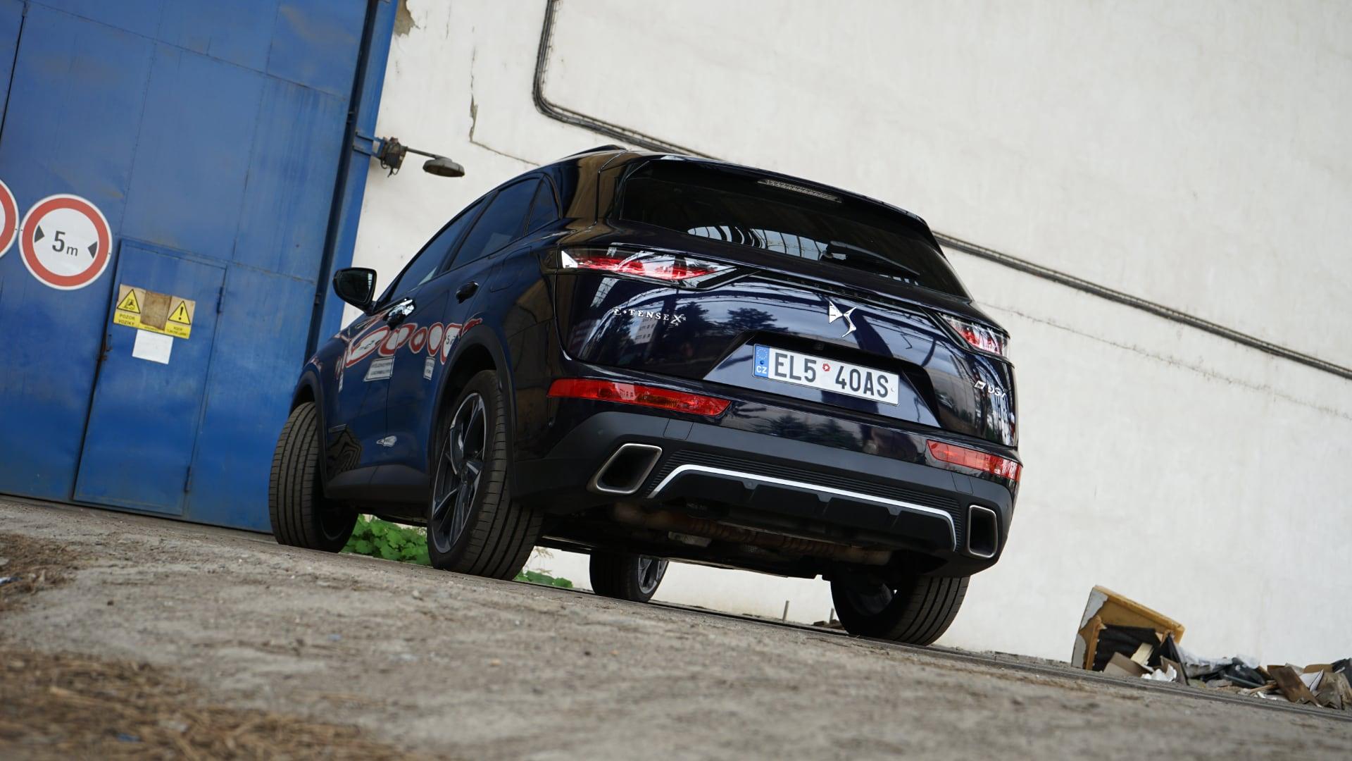 DS 7 Crossback E-Tense Louvre test