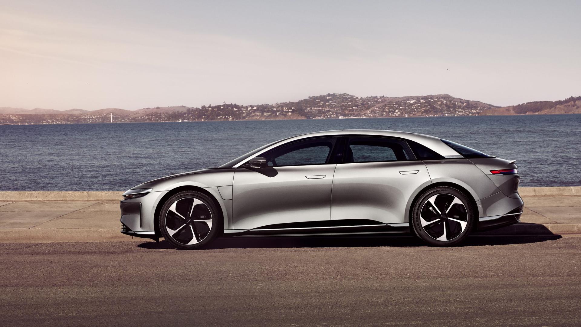 Akcie Lucid Motors kvůli dost zajímavé spekulaci vystřelily o téměř 100 %