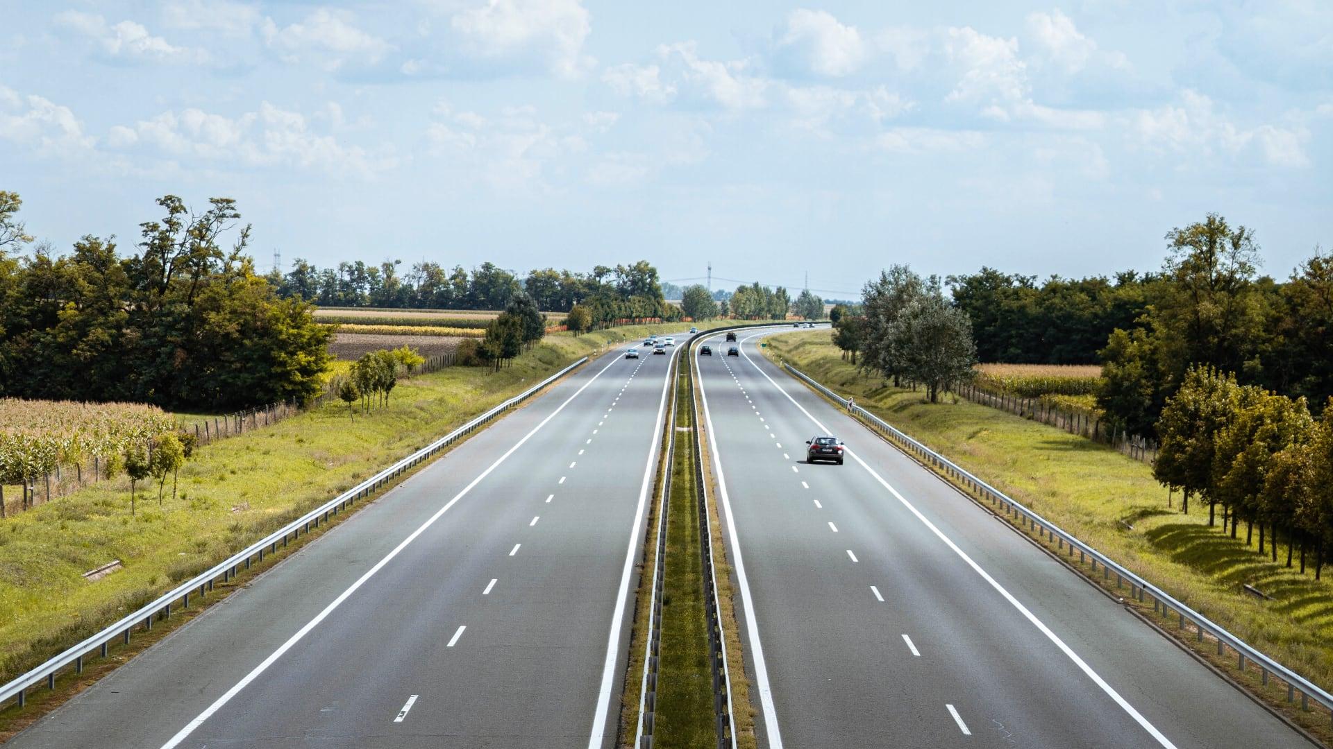 Na první české dálnici se již letos zvedne max. povolená rychlost na 150 km/h