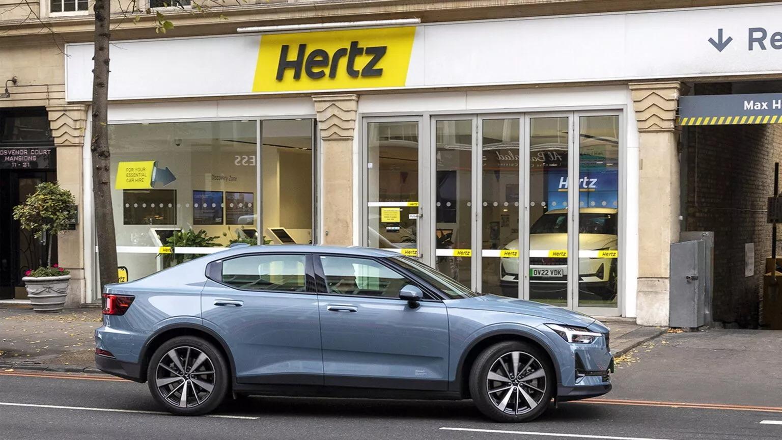 Polestar 2 v nabídce autopůjčovny Hertz může sloužit i řidičům Uberu