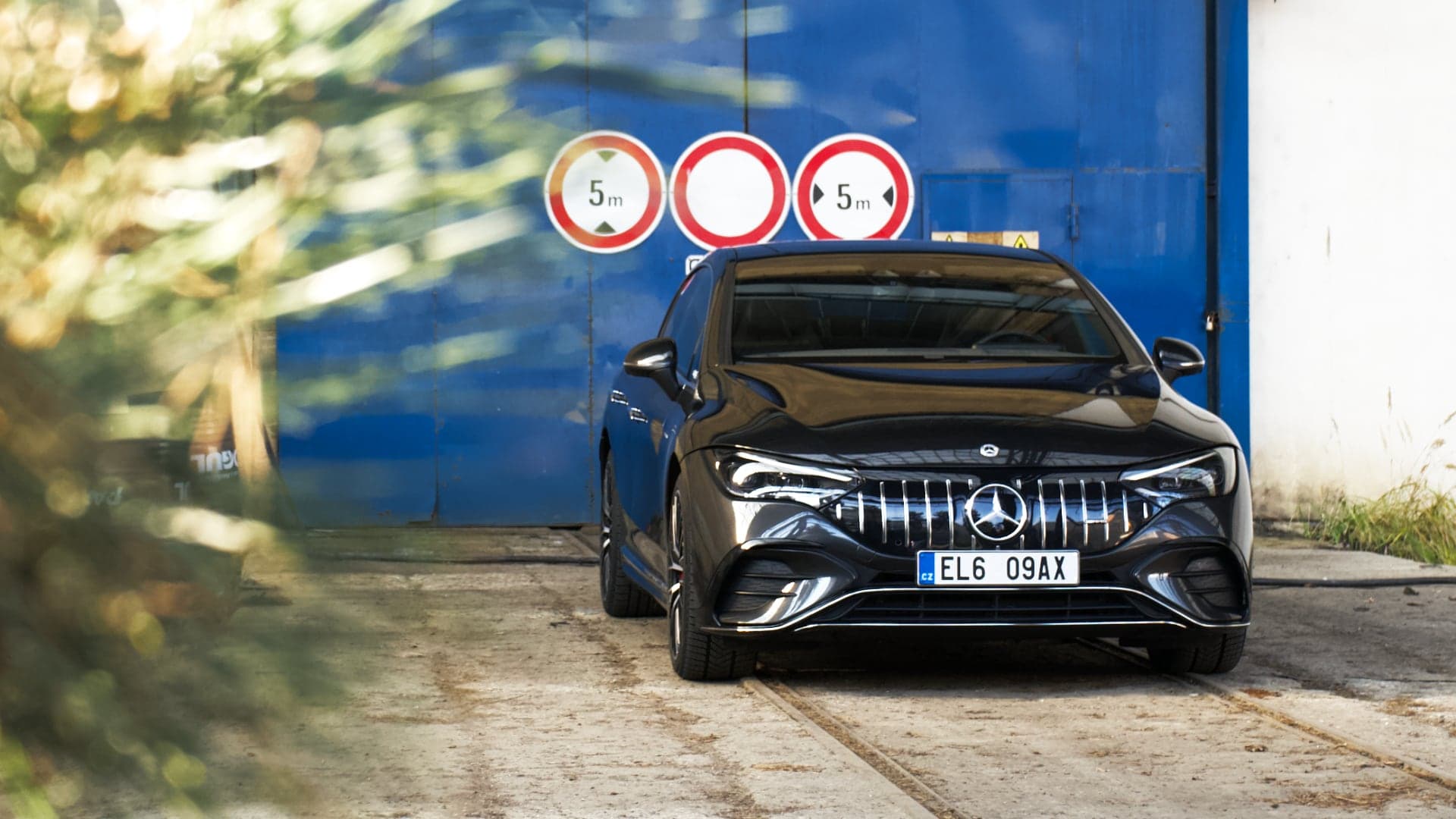 Mercedes-AMG EQE test
