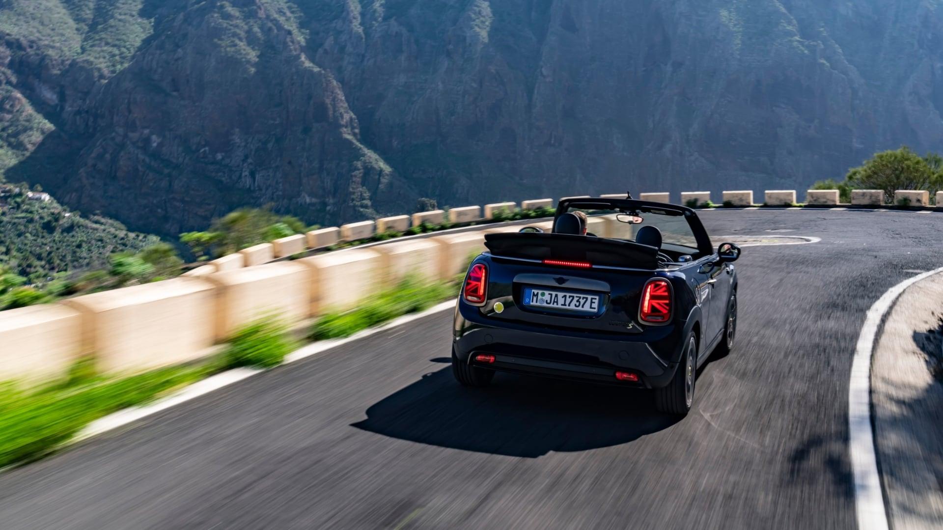 Mini Cooper SE Cabrio